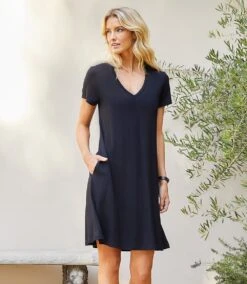 The Daily Drape Sales 22 Quinn V Neck Pocket Dress