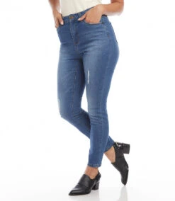 High-Waisted Jeans -The Daily Drape Sales L69533 DEN 3632 52b0c507 1c24 4948 a60e 5e679da6ebe1