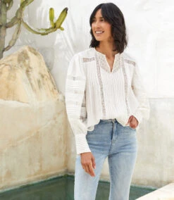 Blouson Sleeve Lace Top