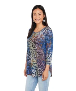 Petite Size Tie-Dye Burnout Shirttail Top 6 Petite Size Tie-Dye Burnout Shirttail Top -The Daily Drape Sales karenkane 2023 spring 1N94256P TD 003 scaled